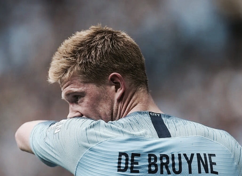 亚冠生死战：柔佛魔鬼主场围剿残阵海港 达席尔瓦PK奥斯卡成破局关键（亚冠决战夜：柔佛魔域压境残阵海港 达席尔瓦对决奥斯卡成胜负手）