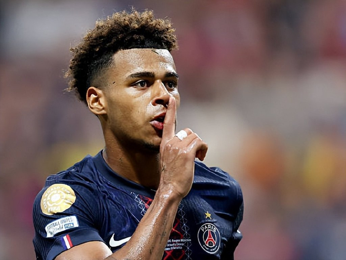 76人加时123-114力克雄鹿，马克西狂轰54分带队送雄鹿三连败