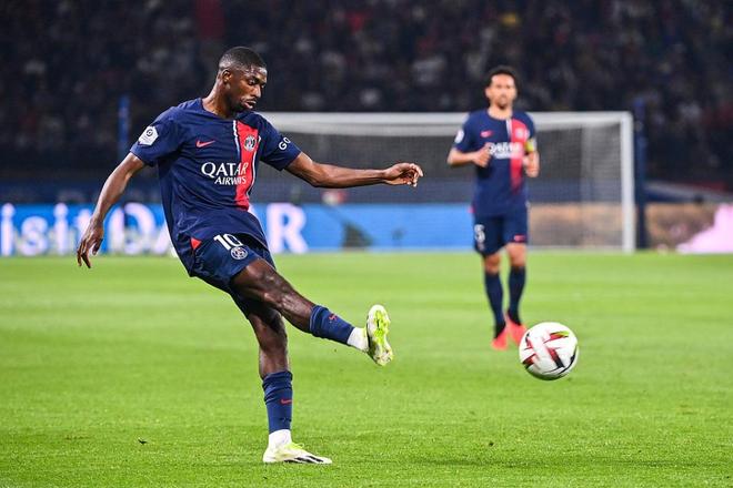 每体：曼联有意巴萨中场费尔明，准备报价超7000万欧