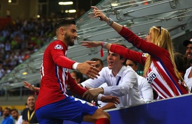 电场球场：从英超两连降的卢顿镇开建新主场