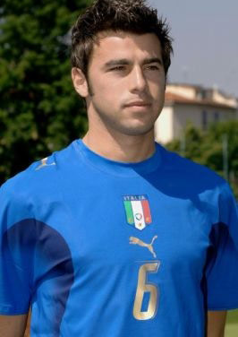 中超球队锁定两名外援目标，谈判进入深入阶段