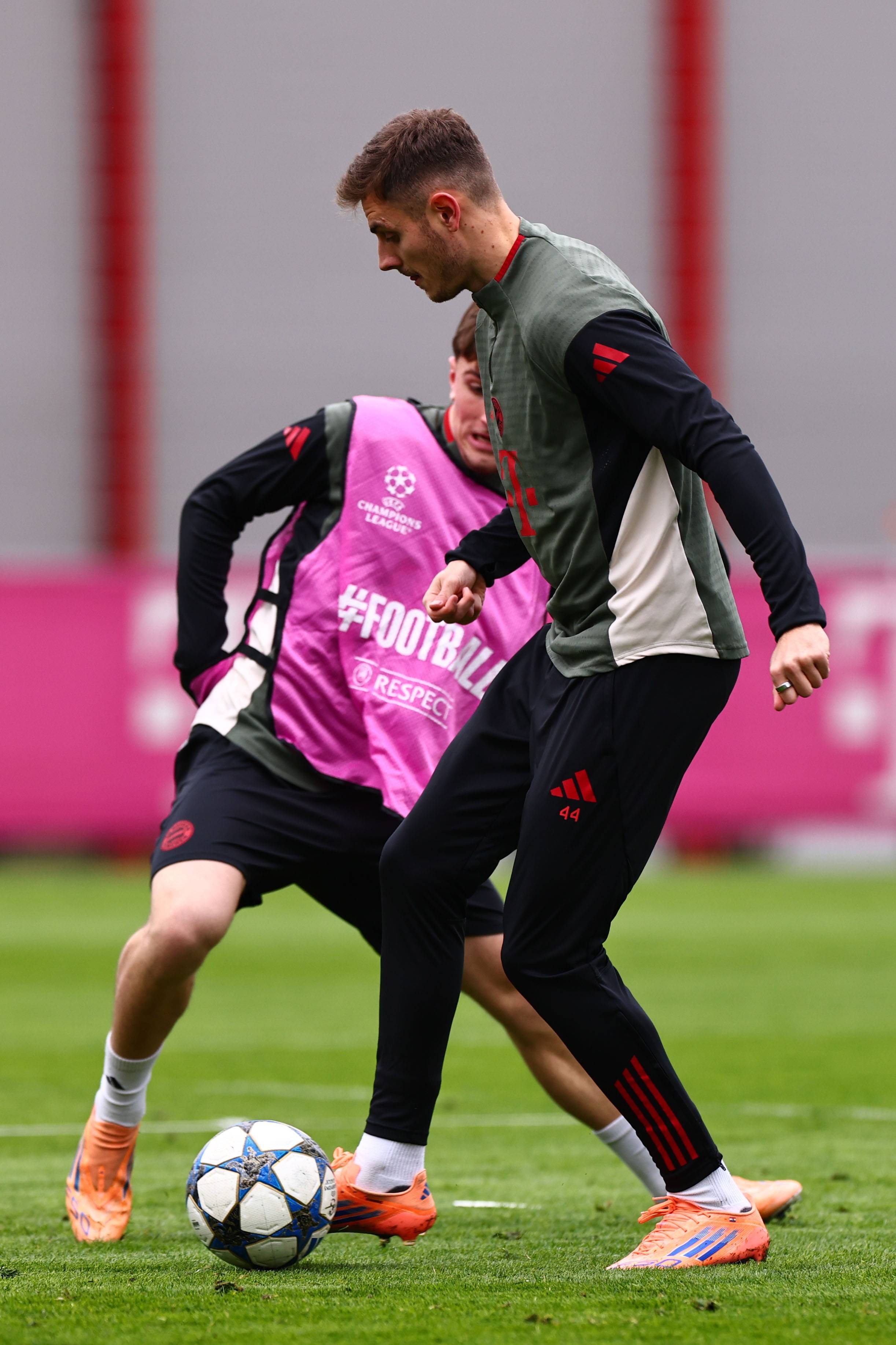 这脚挑传太骚了